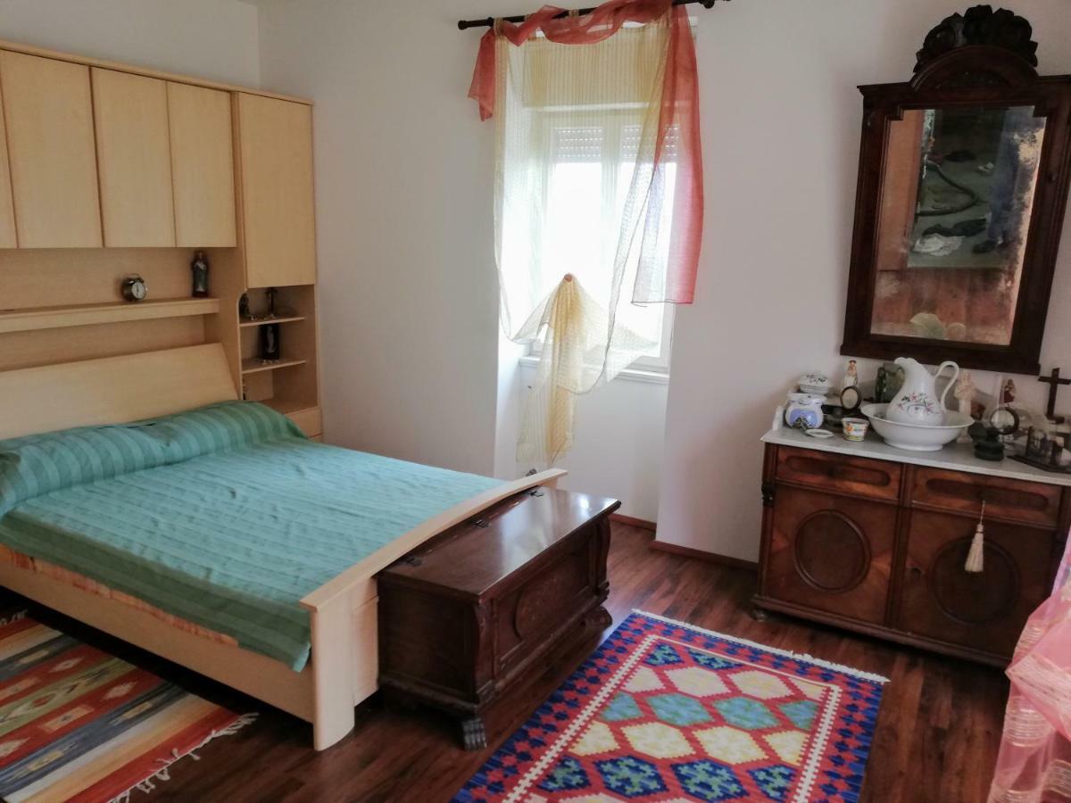 Villa Frane 101 Beli Bagian luar foto